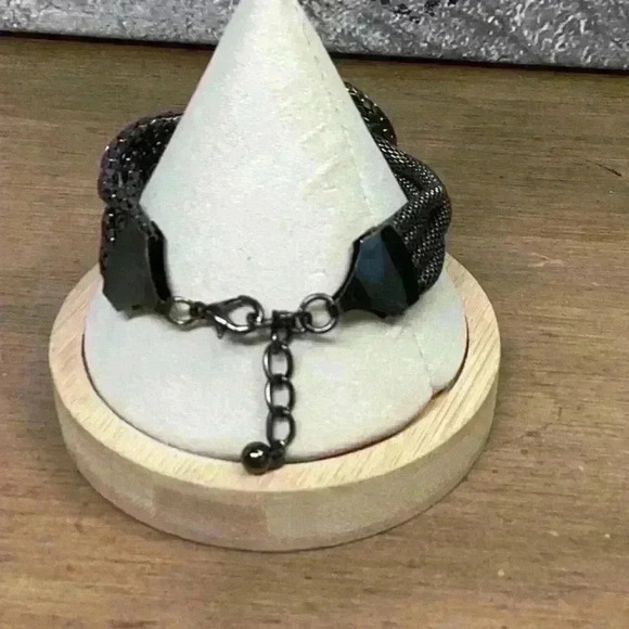 Bracelet Black Metal Mesh with Twists Vintage - Picture 2 of 4